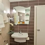 Ξενοδοχείο Art Plaza 4*