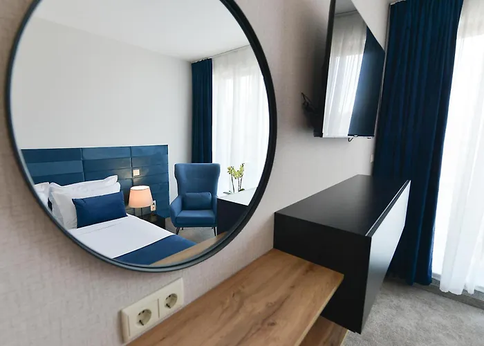 Хотел Art Plaza 4*