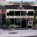 Art Plaza Hotel