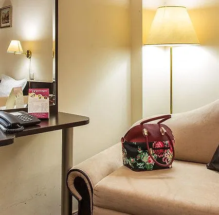 Art Plaza Hotel 4*