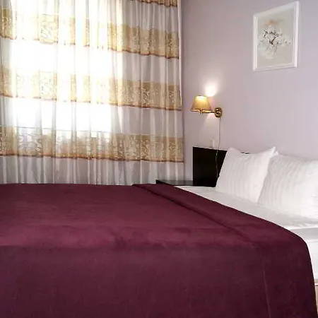 Art Plaza Hotel 4*
