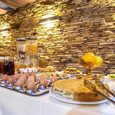 Art Plaza Hotel 4*
