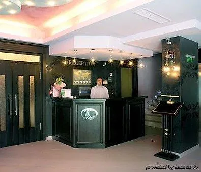 Hotell Art Plaza 4*