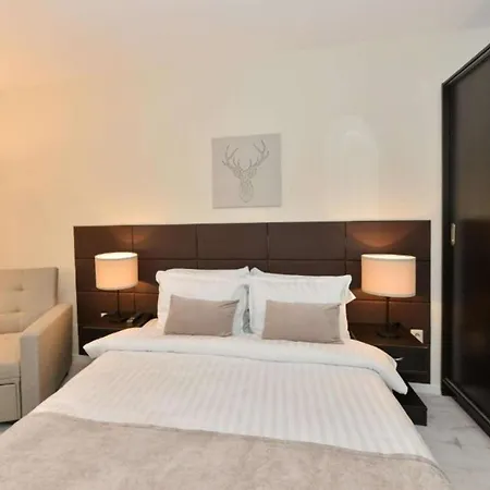 Art Plaza 4*