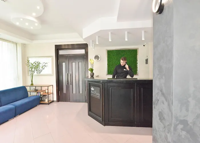 Art Plaza Hotel